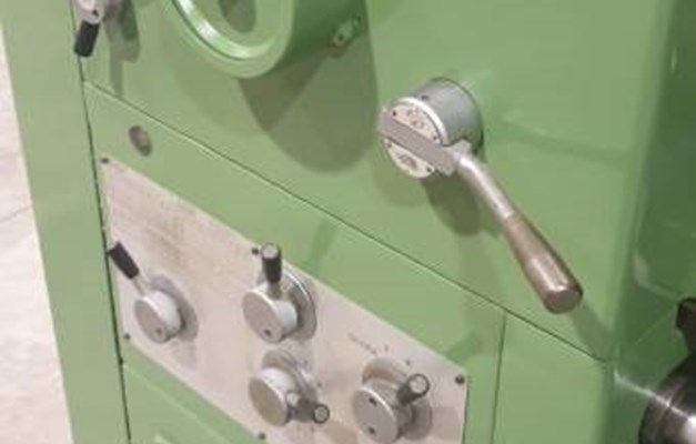 Tornio parallelo EOLO 330 x 3000 p.b.75 mm USATO